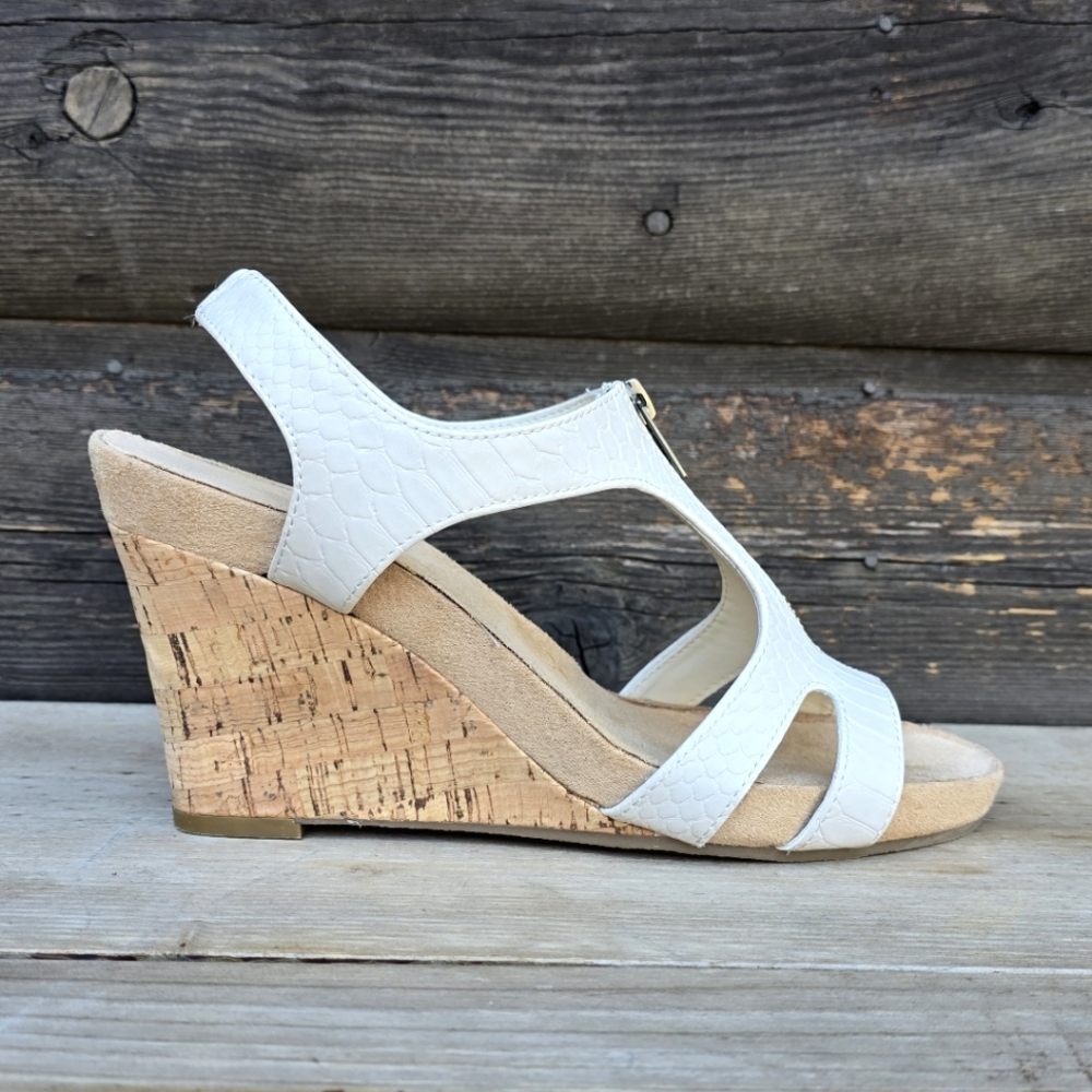 AEROSOLES Plushlow Modern Costal Minimalist Cork Wedge Comfort Sandal 10M - Picture 2 of 15